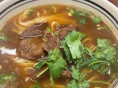 -小马牛肉面·牛骨熬制(南京博物院店)