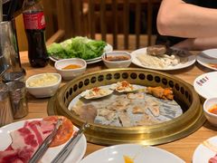 -韩京炭火烤肉自助料理(柯桥万达店)