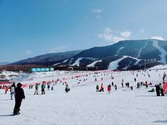 -鳌山滑雪度假区