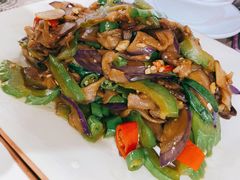 南雄三宝-南雄雄州土菜餐厅(粤北大厦店)
