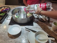 -丽江龙继斑鱼庄(罗宾森购物广场店)