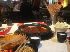-钢管厂歆瑞源油卤串串香(春熙路太古里店)