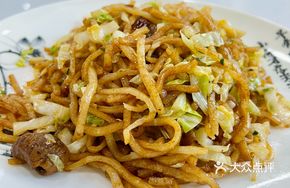 Stewed Intestine with Noodles