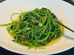 -虹潮荟·餐桌上的美食地理(太阳宫店)