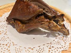 黄泥烧鸽子-燕郊烧鸽子(酷车小镇店)