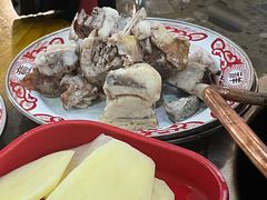 -乳仔牛牦牛汤锅 烤羊排(松潘古城店)