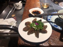 -大匠工房古船木艺术餐厅·猪肚鸡专门店(长白仙岛店)