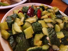 拍黄瓜-回·龙虾铺·盆盆蟹·烧烤大排档(回龙观店)