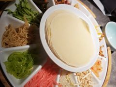 -怪噜范·贵阳小吃大排档(世纪金源店)