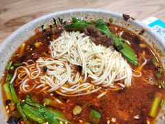 红油辣子鸡面-默记孙抄手(经开万达店)