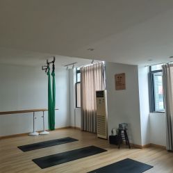 -伽玥瑜伽·普拉提馆