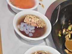 -鲁员外地锅鸡地锅鱼(古墩路店)