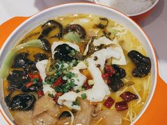 -小六鱼你.下饭酸菜鱼(益田假日广场店)