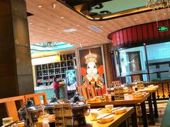 大堂-额尔敦传统涮火锅·烧烤(鑫源山庄店)