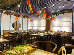 大堂-尚尚仙·酸汤猪手·猪肚鸡火锅(华联万柳购物中心店)