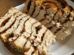 小豆蔻肉桂卷-CHOCMONS巧克怪兽(屏风街店)