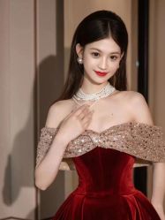 -纯色时光婚纱艺术馆WHITE