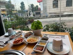 -唯成•韩国炭火烤肉 유성고기