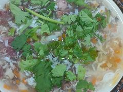 -正宗开封黄家灌汤小笼包子