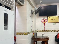 用餐区-八珍·广式煎饺·广州老字号(北京路总店)