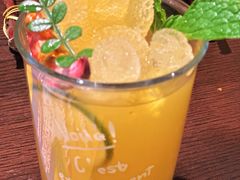 DUNDUN金桔百香果饮料-泰妃殿(武汉首店)