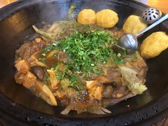 -山妹子铁锅炖