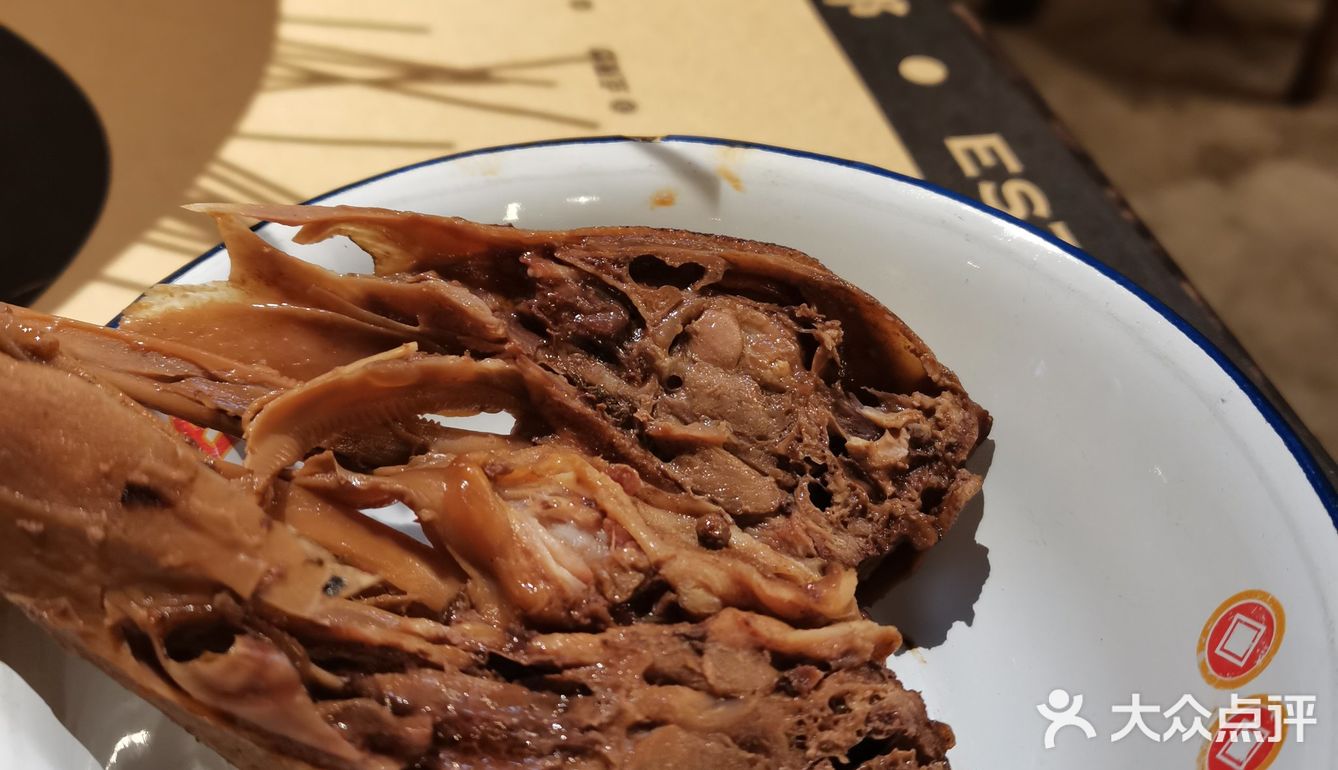烫一把 | 人均118吃冷锅串串，你敢信？