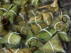 -山与蓝·轻糖鲜果蛋糕(勒泰店)
