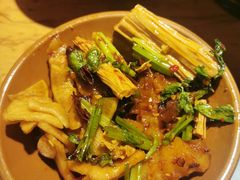 -九锅一堂酸菜鱼(学府凯德店)
