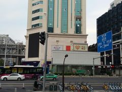 -聚春园自助餐厅(东街口店)
