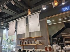 -焙丽拾光(麦凯乐直营店)