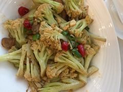 -鑫皇朝酒店(建设一路店)