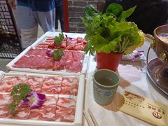-羊家胡同·龙虾烧烤火锅(龙汇路店)