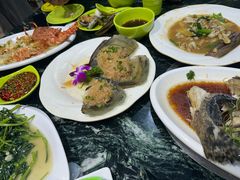 -小海豚•老字号海鲜餐厅(天涯店)