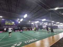 -尤尼克斯羽毛球主题馆