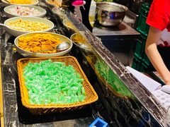 自助取餐区-六月雪干锅(绵阳凯德广场店)