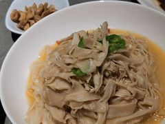 -赖厨潮汕砂锅粥