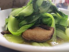 -天天向上素食餐厅(五台山店)