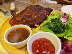 -Common Table · Brunch & Coffee