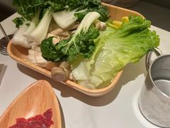 -左庭右院鲜牛肉火锅(七宝领展广场店)