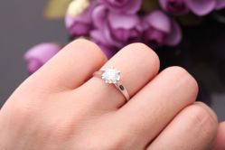 婚戒-威德钻石-克拉钻大本营(南京东路店)