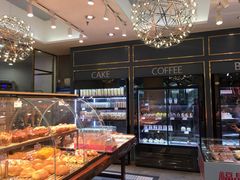 面包甜点陈列柜-福晶园益生菌蛋糕面包(紫荆山店)