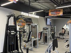 -超鹿运动(达信大厦店)