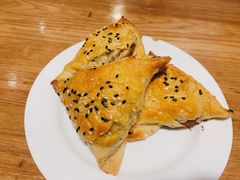 萨姆撒烤包子-天山传奇新疆菜(SKLP店)