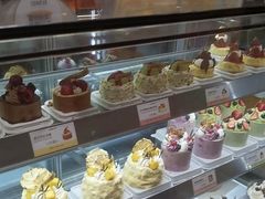-罗森尼娜(德思勤店)