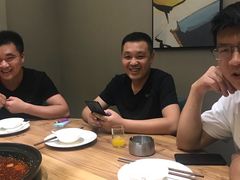 -红顶老汉烧鸡公羊蝎子火锅(学士街店)