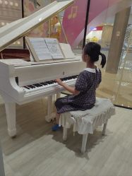 -奈尔宝·儿童乐园·亲子餐厅(华采天地店)