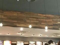 大堂-星巴克臻选(广州东山锦轩店)