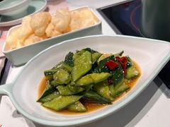 -黄记煌三汁焖锅(新佳丽江汉路店)