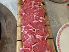 -野山舂·贵州现舂酸汤牛肉(民生路店)